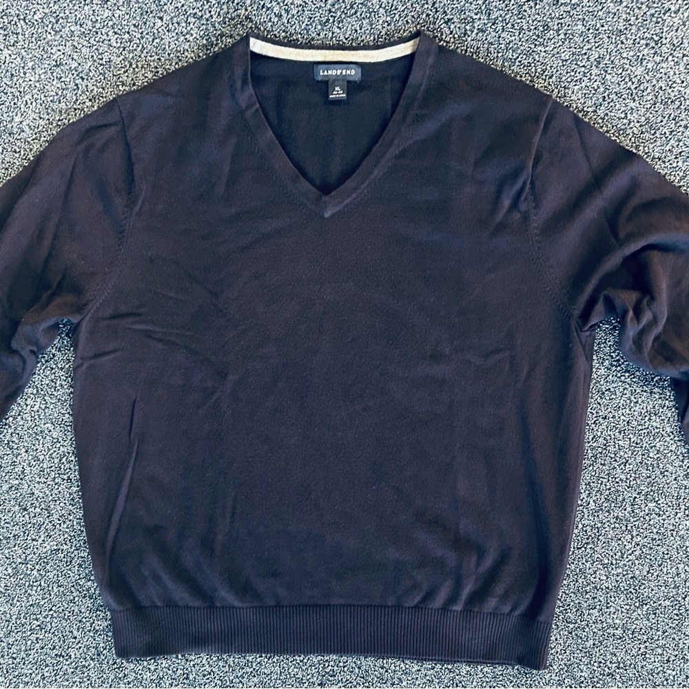 Lands' End Men's Navy V-Neck Sweater